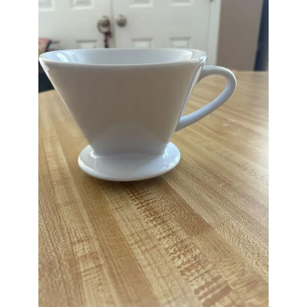 White Pour Over Ceramic Coffee Dripper - Picture 11 of 11